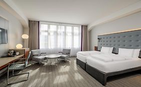 Premier Inn Koeln City Mediapark